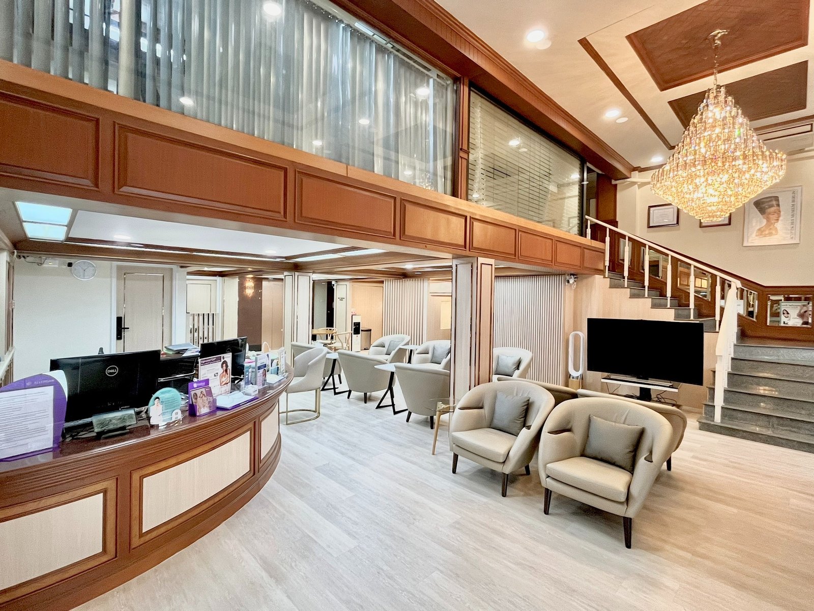 line_oa_chat_240719_145155_group_1 - Dr. Jaray Cosmetic Surgery